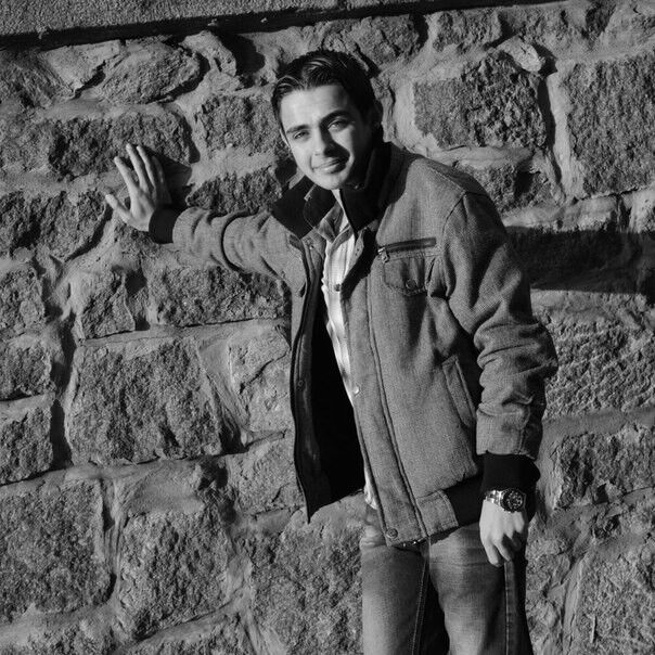  6242756  Momani, 30 ,    