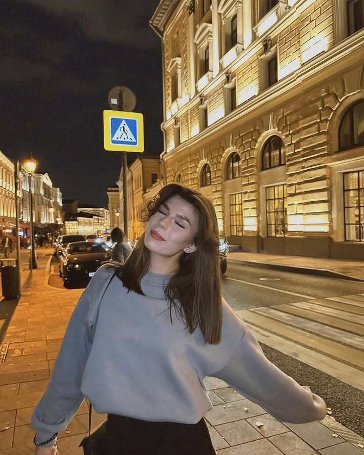  53785946  , 28 ,    