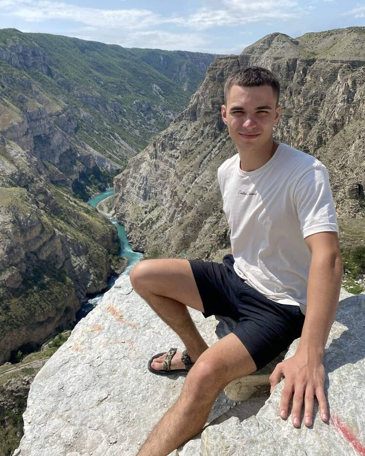  54422926  , 27 ,    -