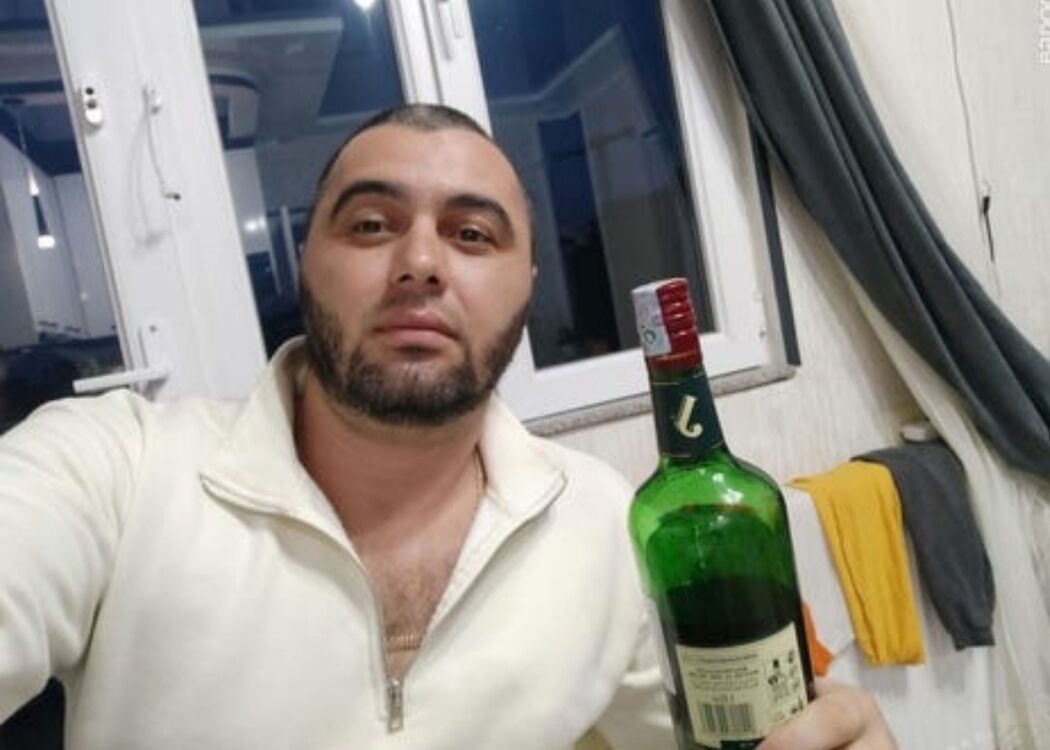 ���� 44443886 ������� ����, 33 ����, ���� ���������� � �����������