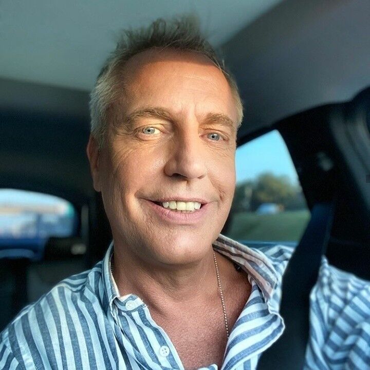  Zlate,   Christopher, 58 ,   ,   , c 