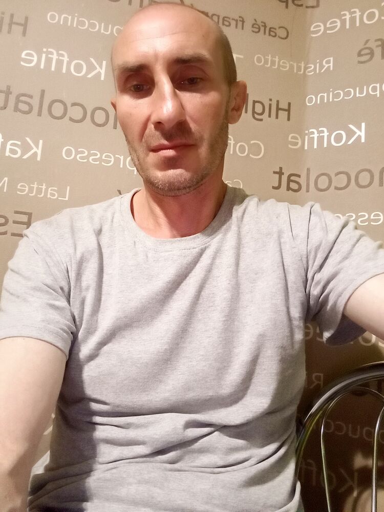  49513076  , 44 ,    