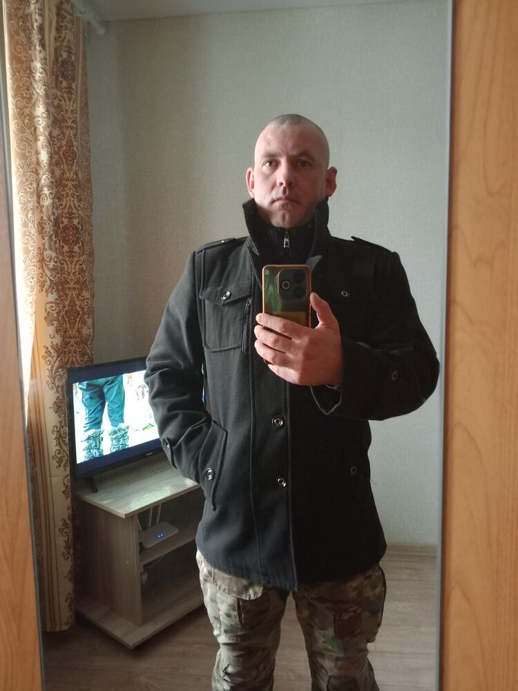  49435226  , 32 ,    