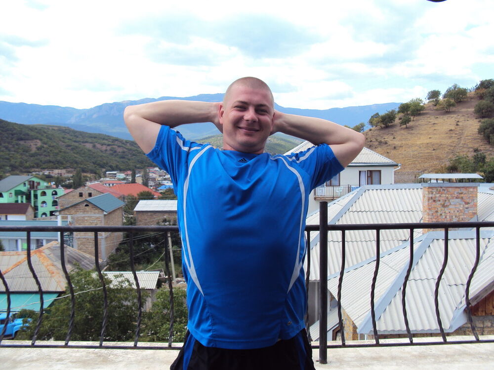  11660236  Alexandr, 39 ,     