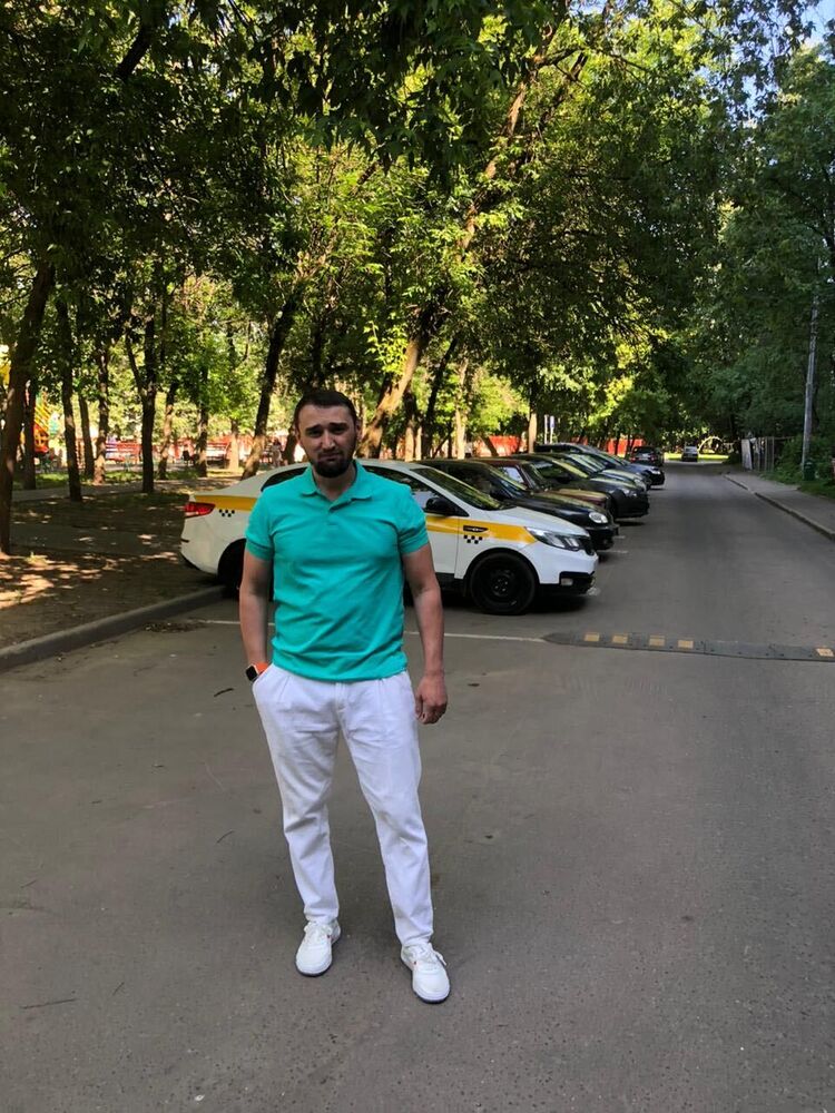  35933216  Adam, 38 ,    