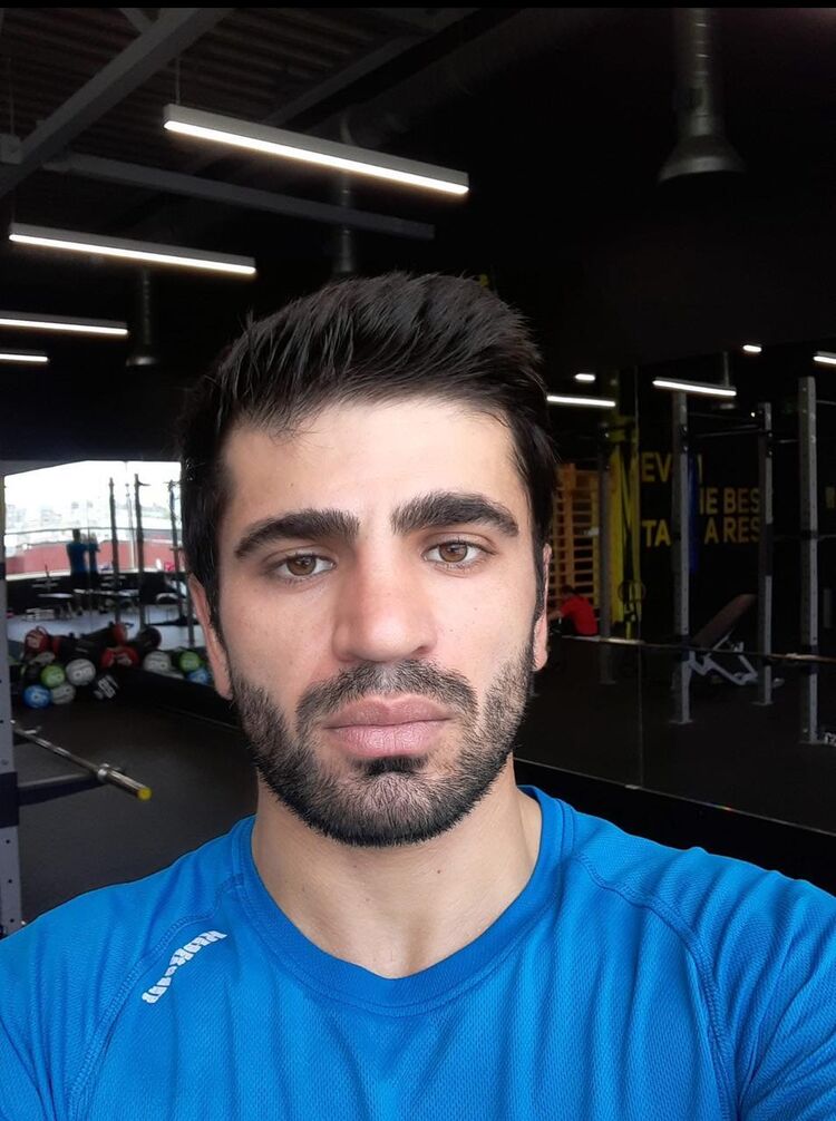  ,   Giorgi, 33 ,   ,   