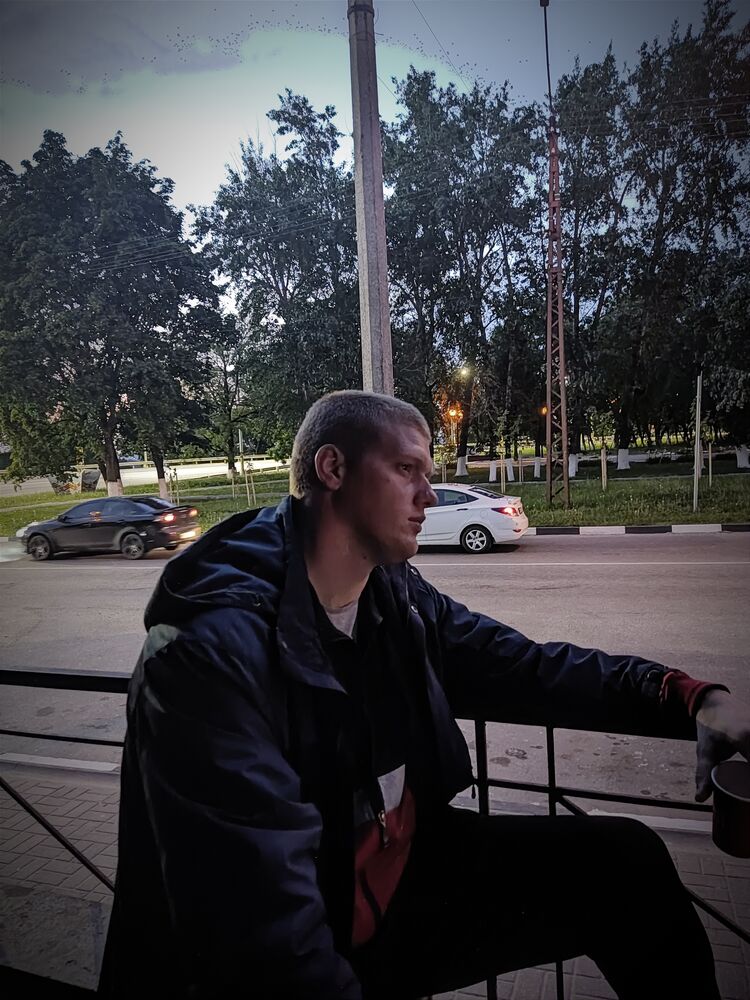  27713616  Lonely, 23 ,    