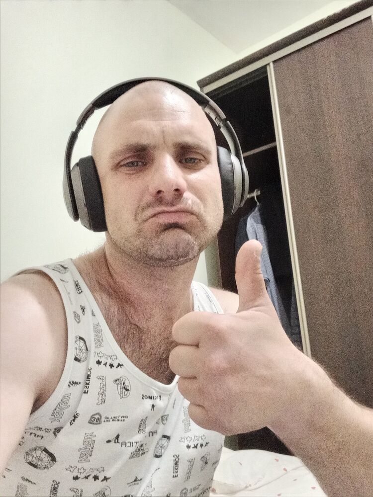  23774476  , 42 ,    