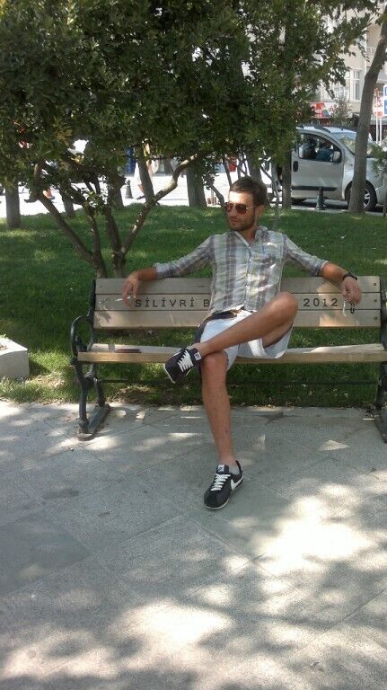  ,   Ilia, 36 ,   ,   