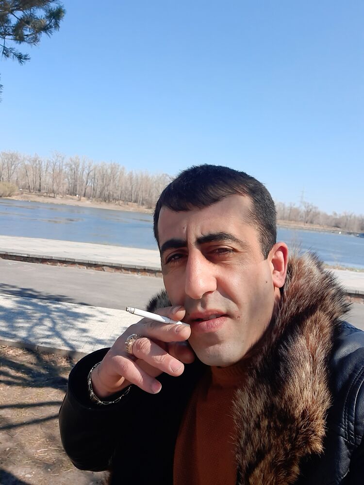  22957716  , 38 ,    