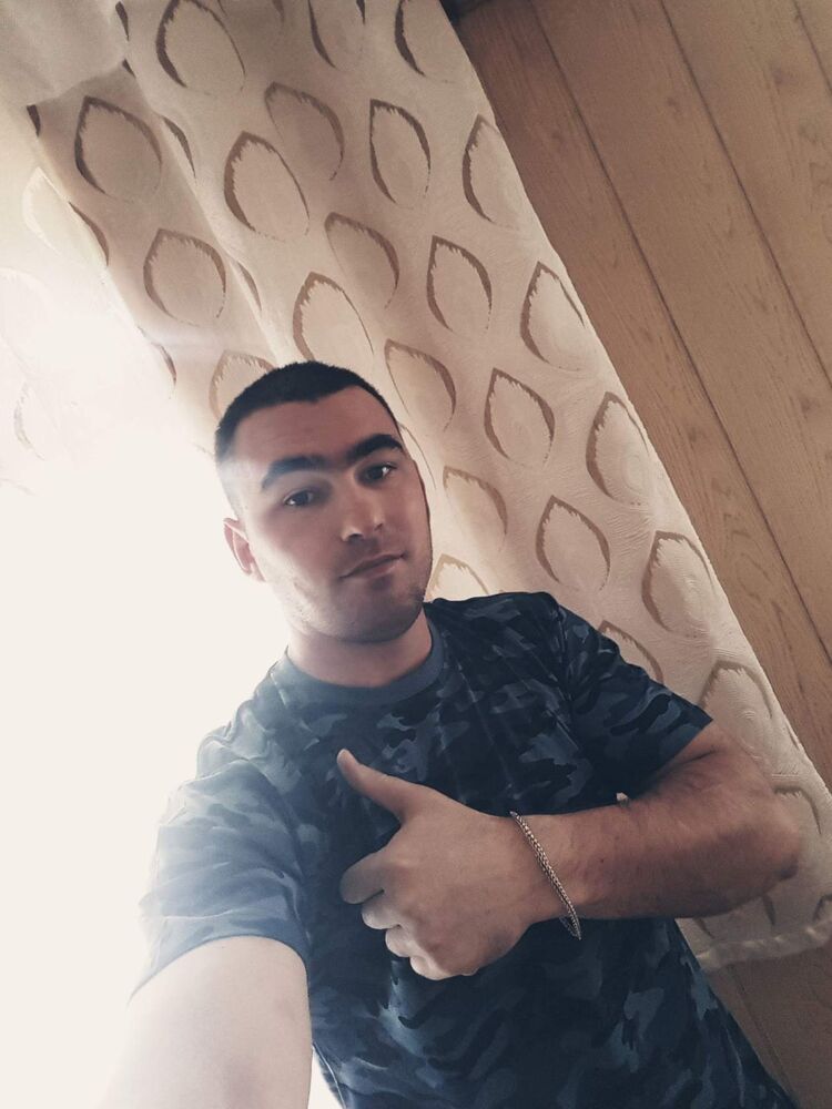  ,   Aleks, 37 ,   ,   , c 