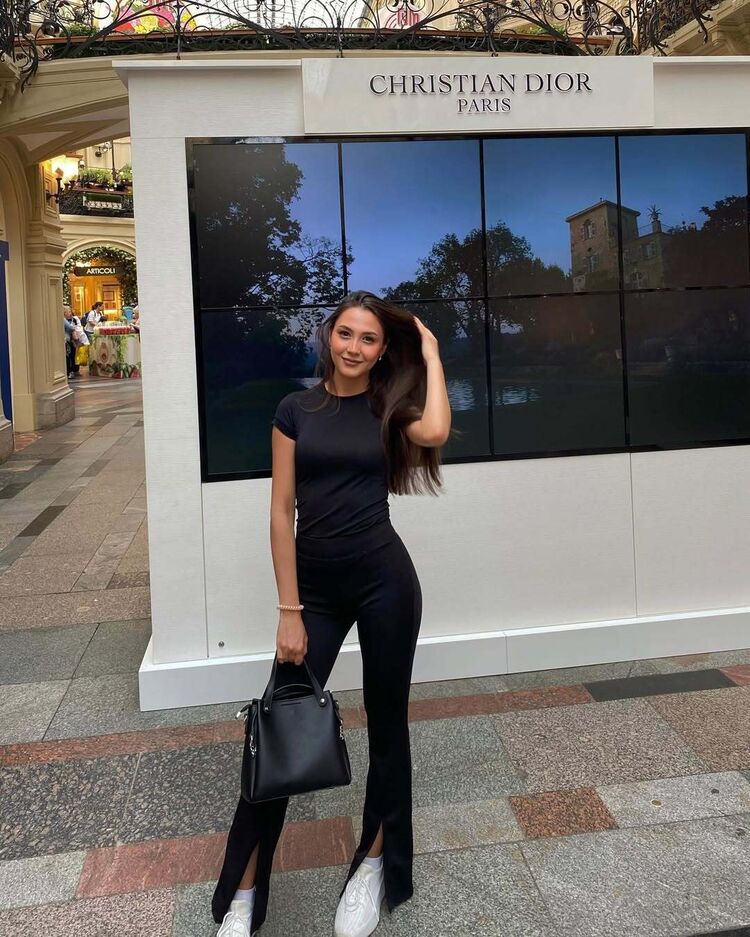 ���� 51518576 ������� �����, 32 ����, ���� ���������� � ������������