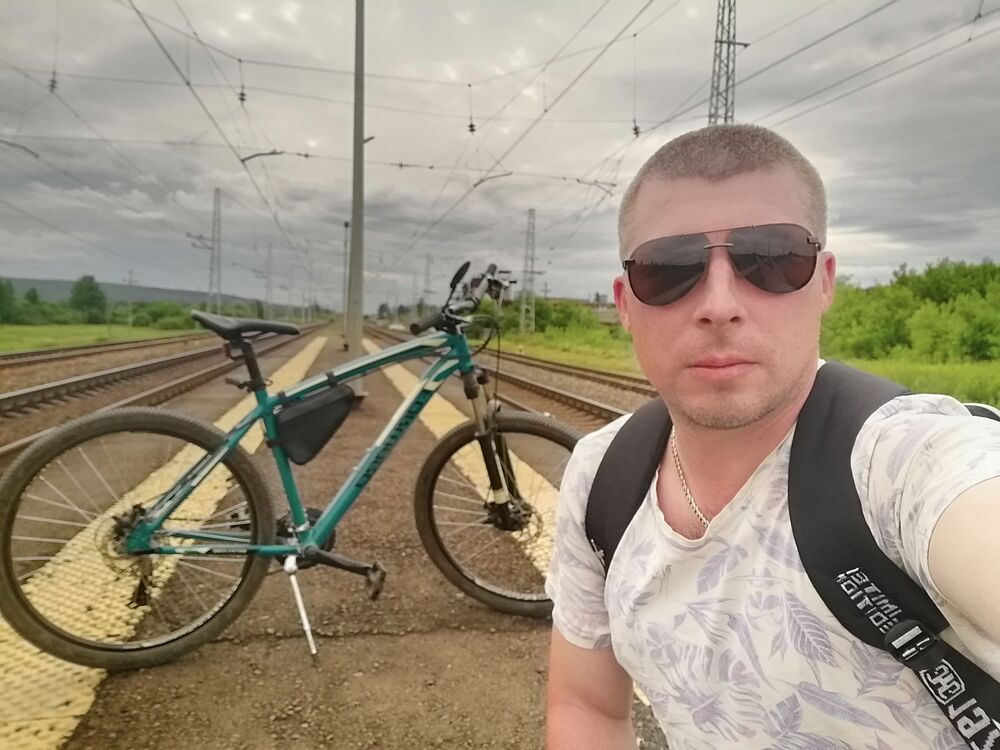  ,   Stanislav, 41 ,   ,   , c , 