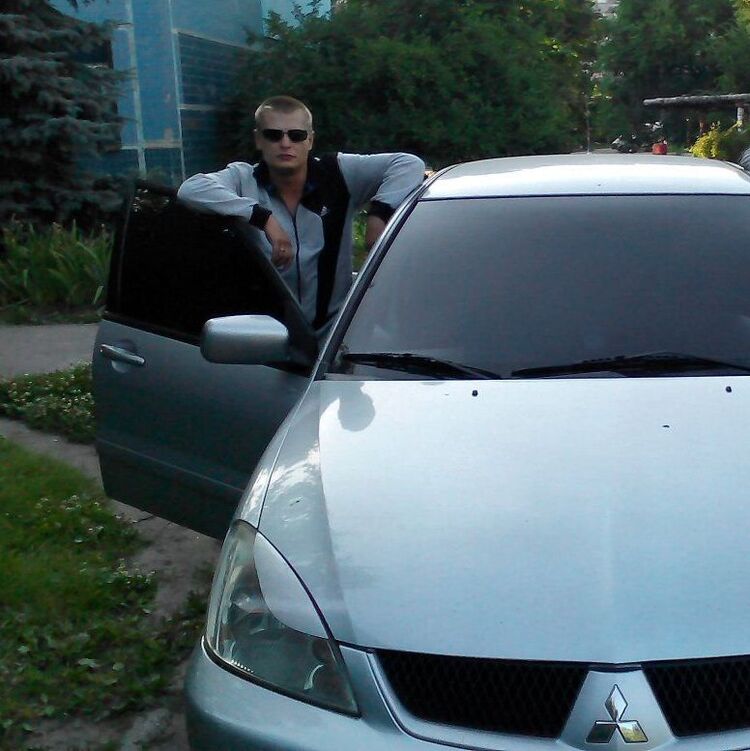  ,   Ahilles, 33 ,   ,   