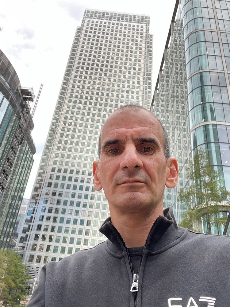  Abbots Langley,   , 48 ,   c 