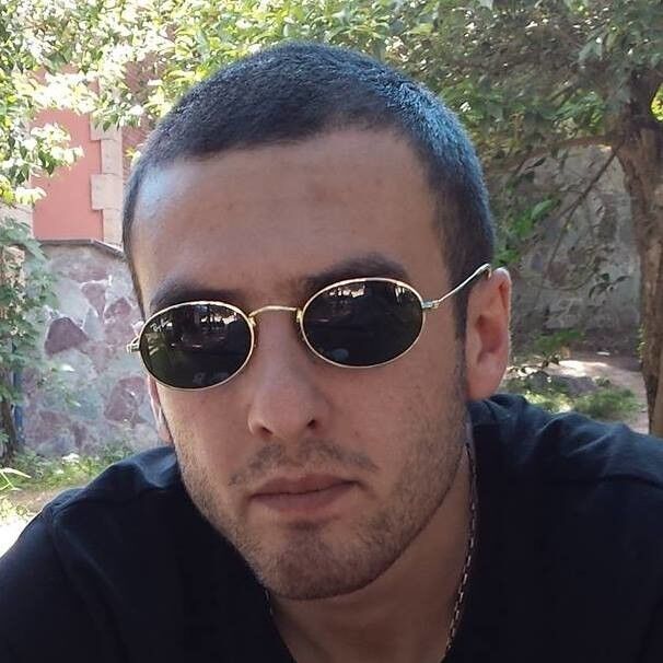  12501416  Giorgi, 32 ,    