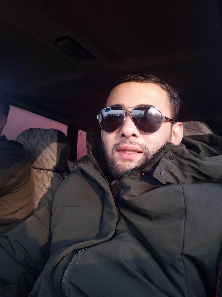  20630036  SUHROB, 36 ,    