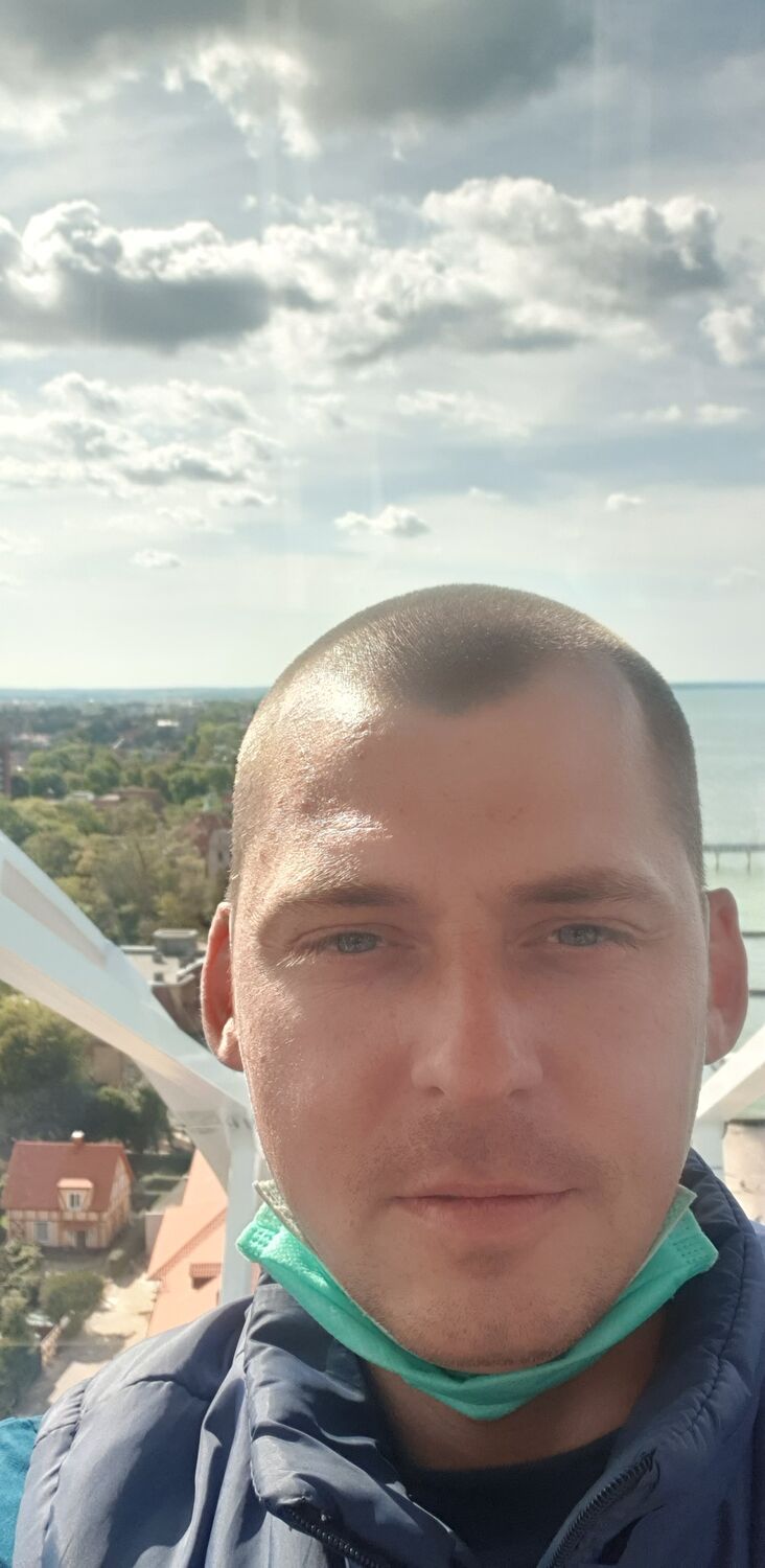  ,   Vitaly, 36 ,   ,   