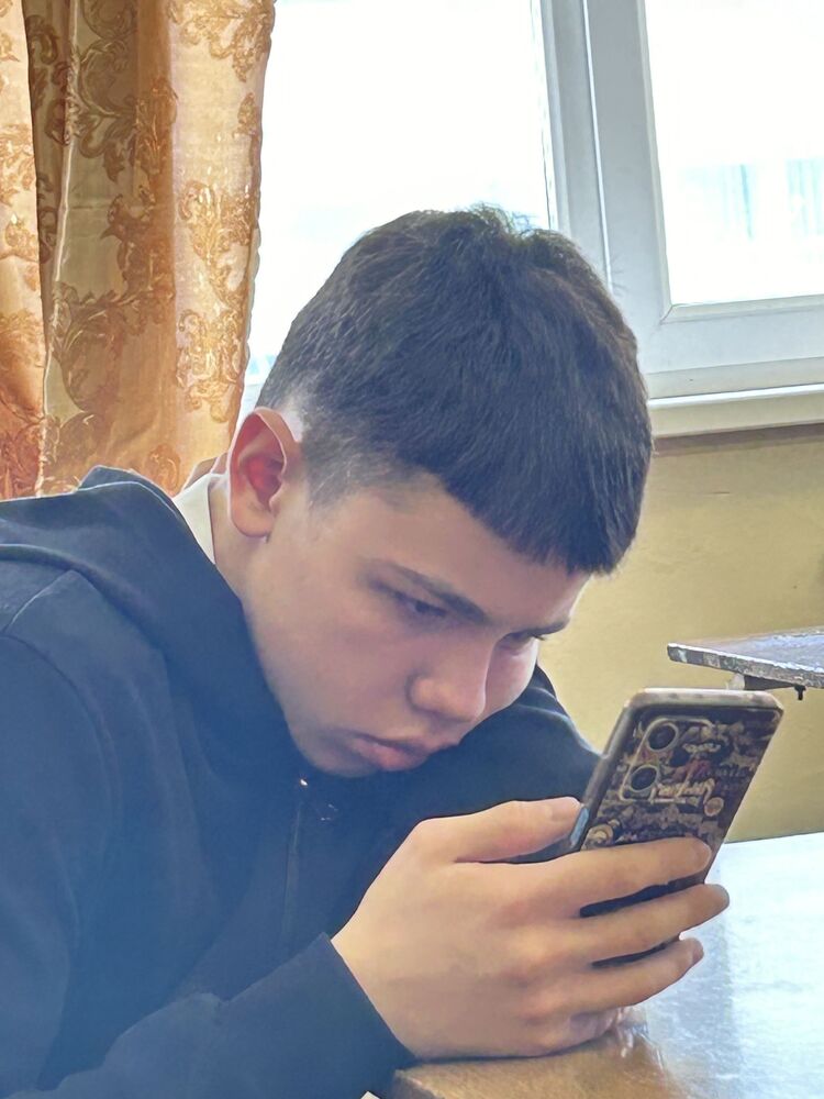  51015976  , 21 ,    Utopia