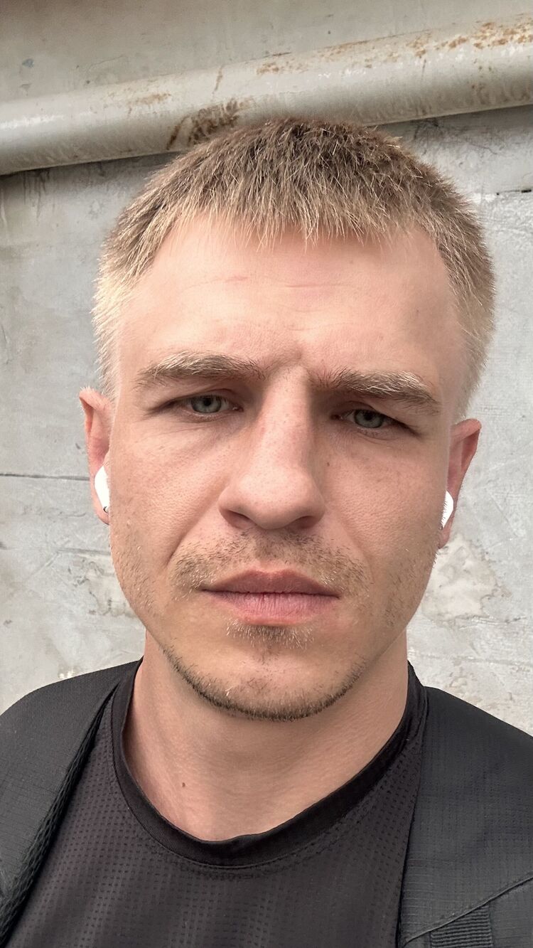  ,   Ivan, 32 ,   ,   