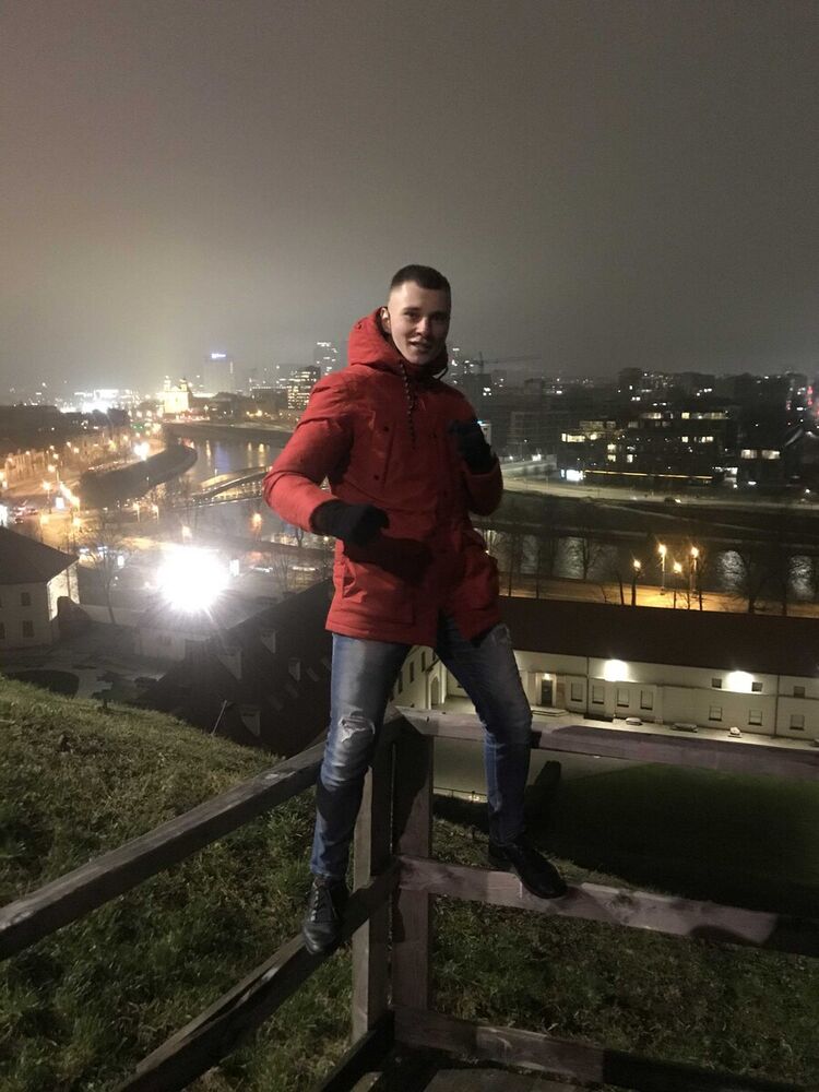  ,   , 28 ,   ,   