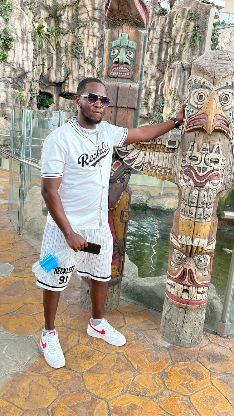  ,   Herman, 29 ,   ,   