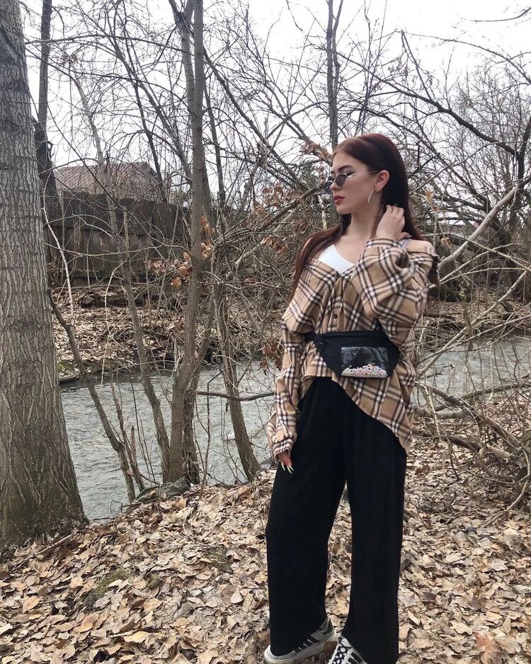  ,   Alina, 27 ,   ,   , c 