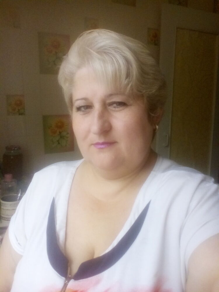  ,   Angelina, 46 ,   ,   , c 