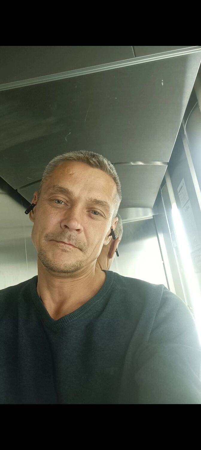  ,   Vladimir, 41 ,   ,   