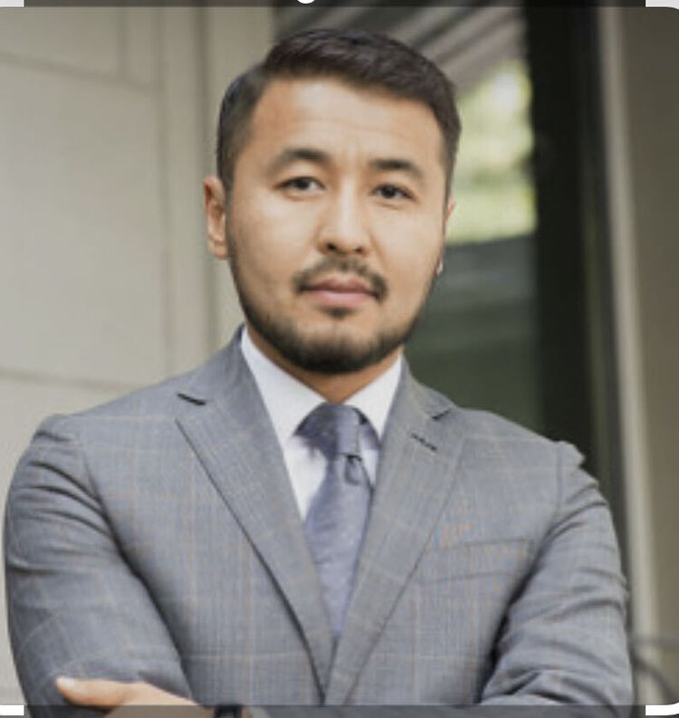  31041076  , 37 ,    -