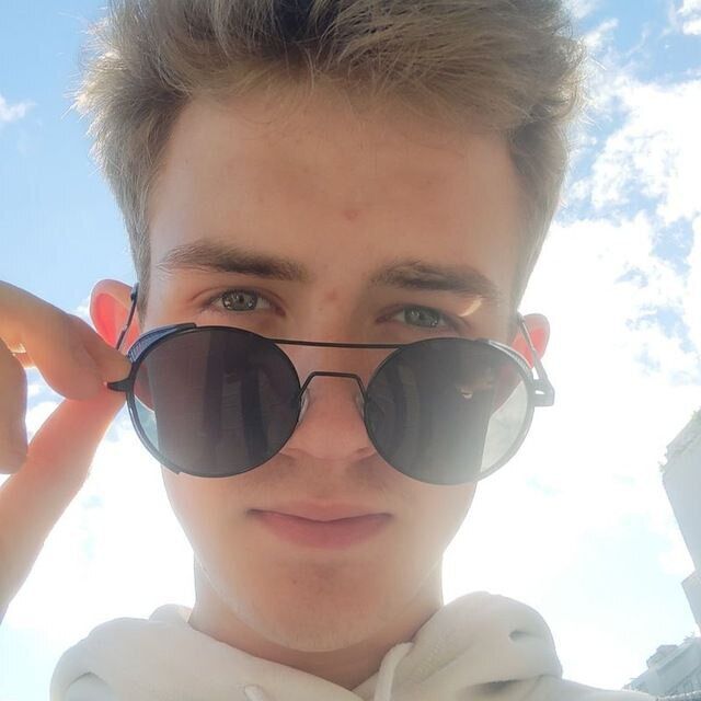 ���� 37894236 ����� ������, 22 ����, ���� ���������� � ������