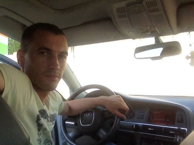  ,   Alex, 37 ,   ,   , c 