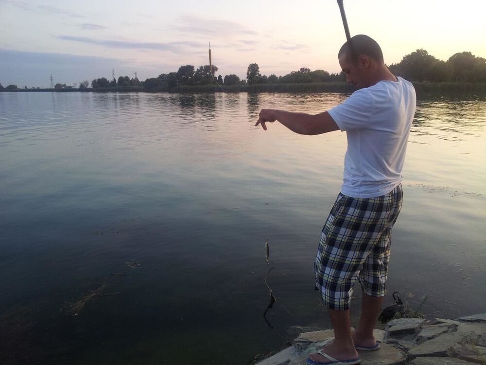  ,   Ilkin, 40 ,   