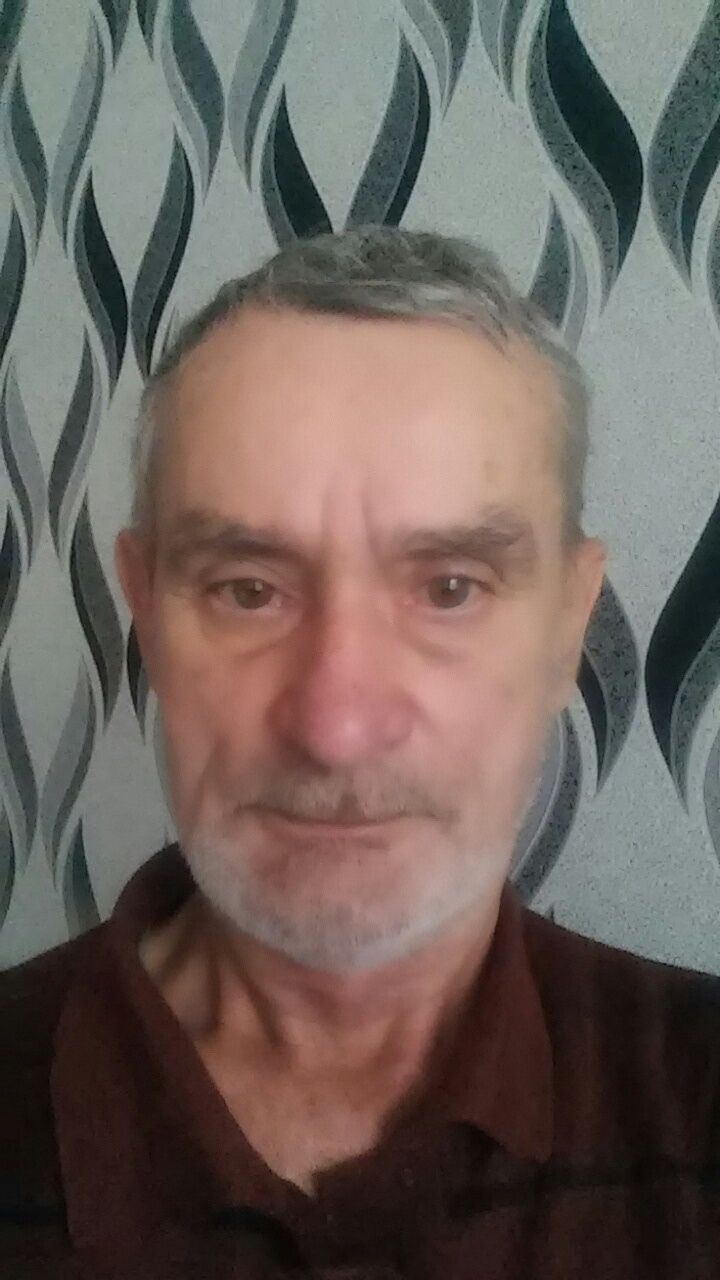  24346936  , 70 ,    