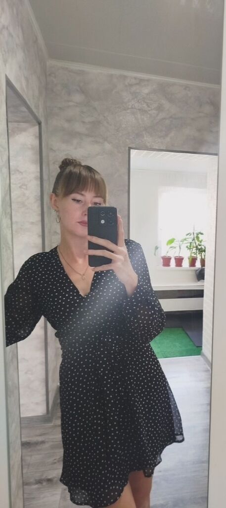  53716496  Yaroslavna, 29 ,    