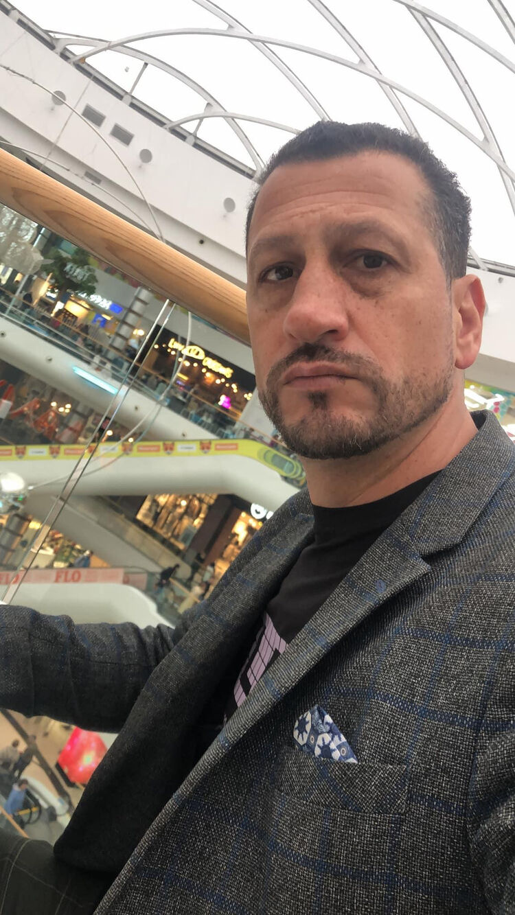  ,   Omar, 41 ,   ,   