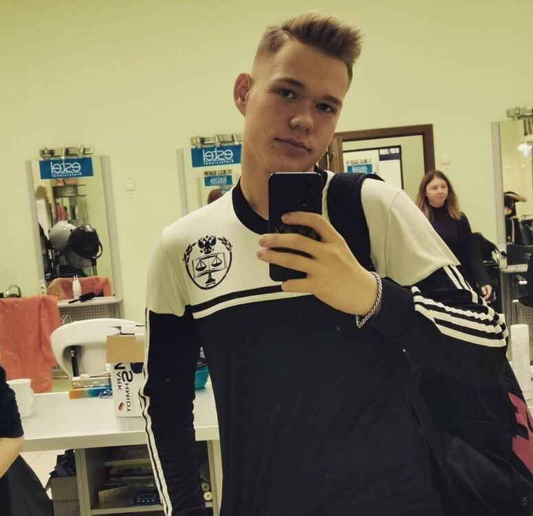  36630916  , 22 ,    -