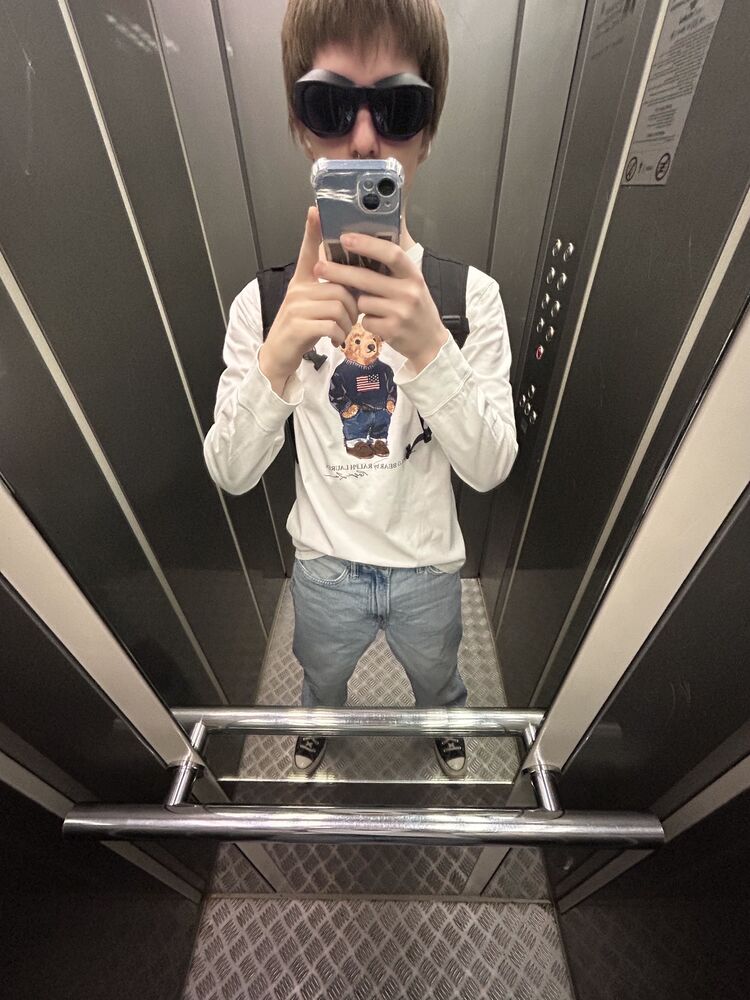  34703576  , 22 ,    