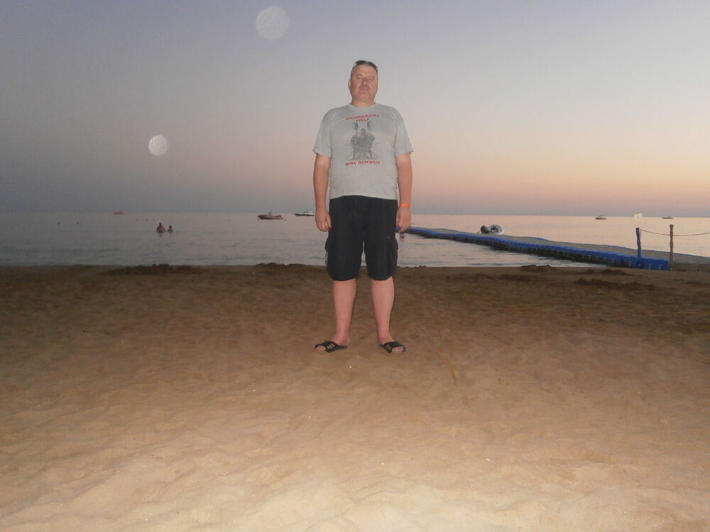  ,   Alex, 51 ,   ,   , c 