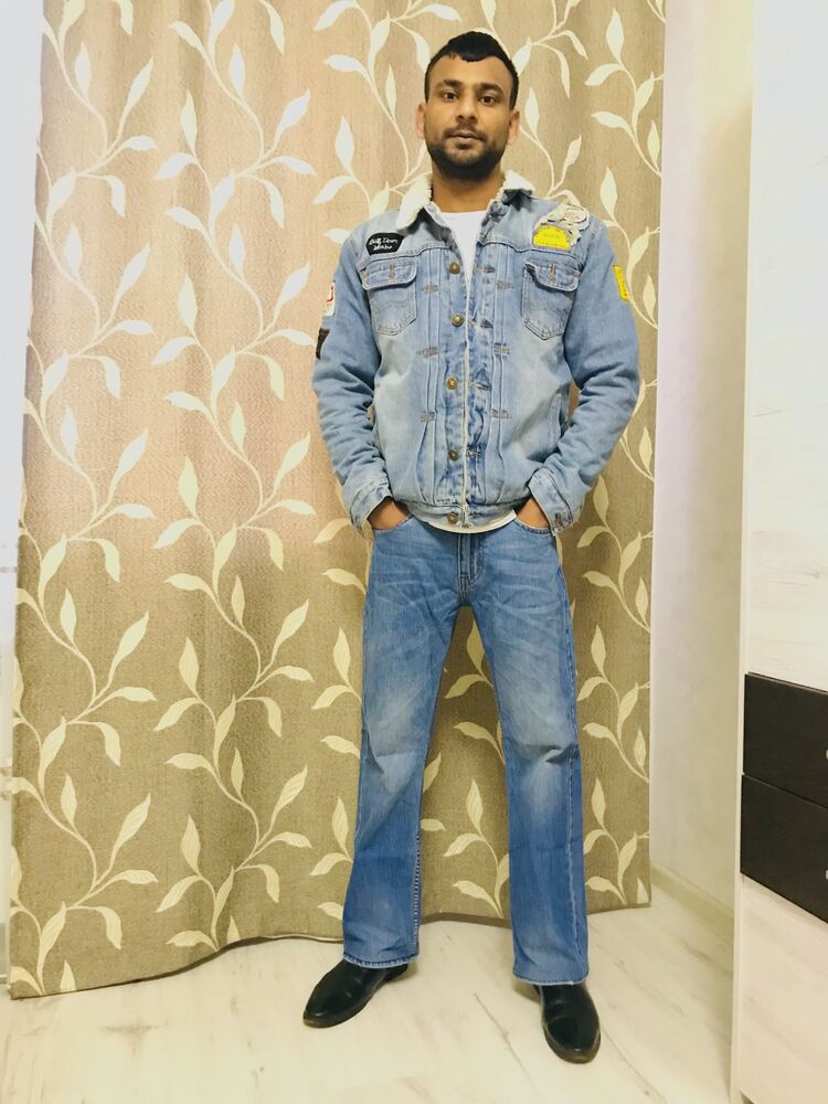 ���� 35550476 ������� Sikander, 30 ���, ���� ���������� � ���������