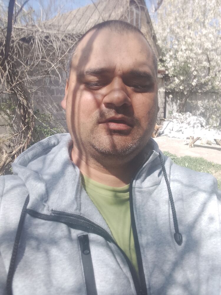  42566596  , 41 ,    