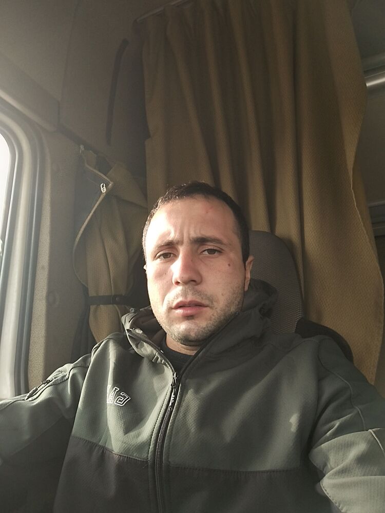  ,   Osman, 23 ,   ,   