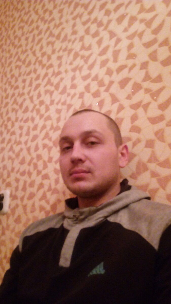  12109756  Vladimir, 36 ,    