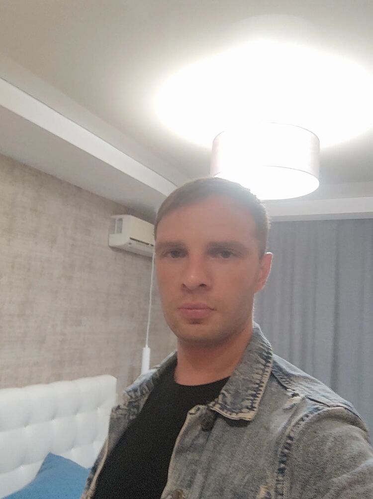  ,   Danil, 37 ,   ,   , 