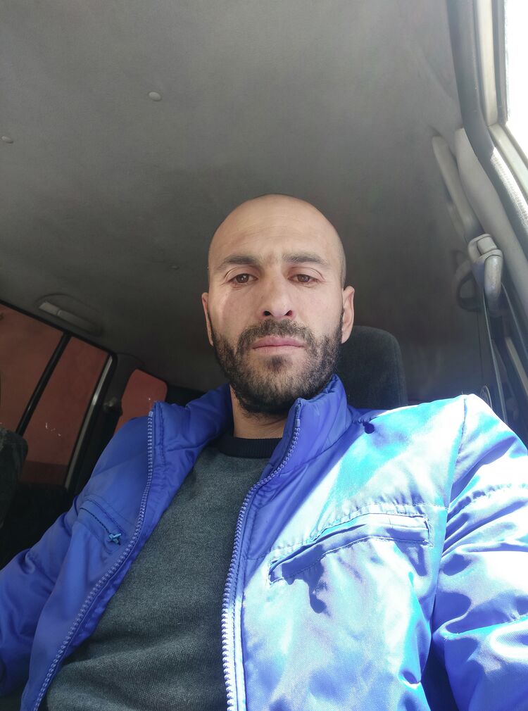  27619086  Hovo, 36 ,    