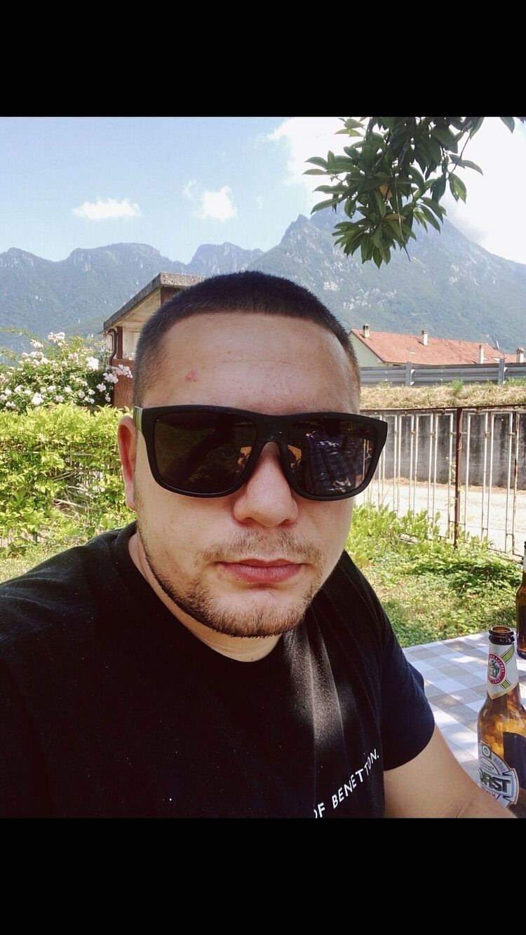  Milan,   Victor, 24 ,   ,   