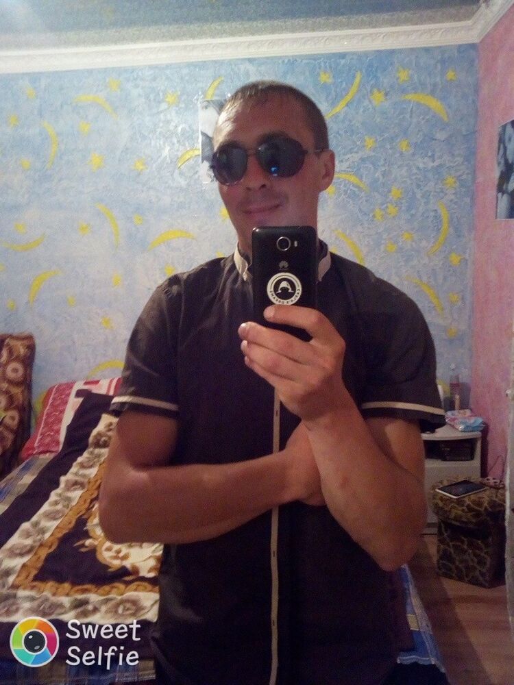  ,   Vitalik, 37 ,   