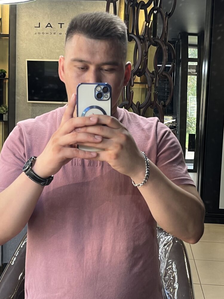  46053076  , 27 ,     