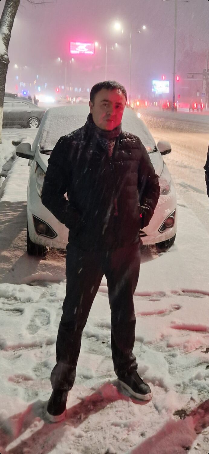  31461776  Akbar, 35 ,    