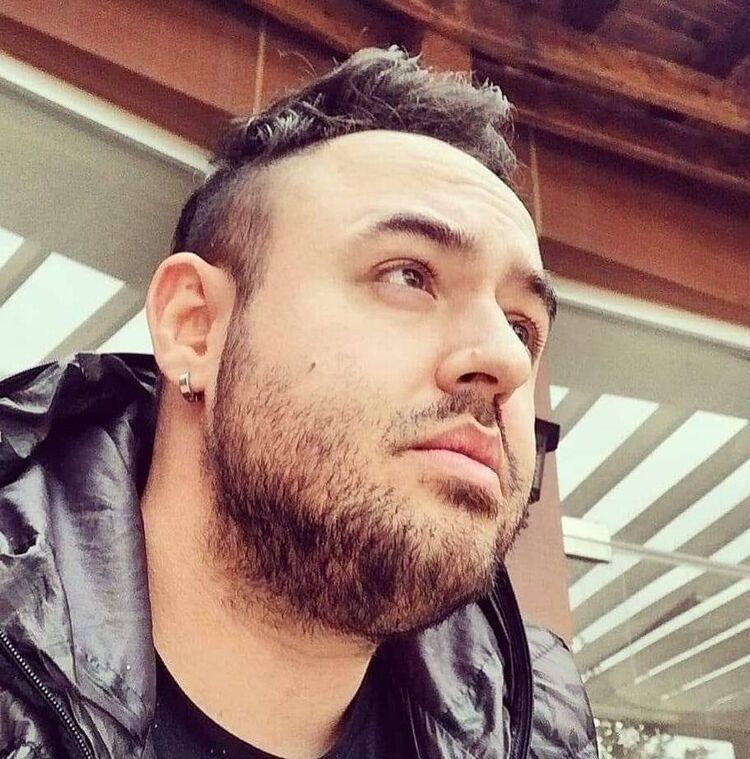  ,   Umut, 38 ,   ,   